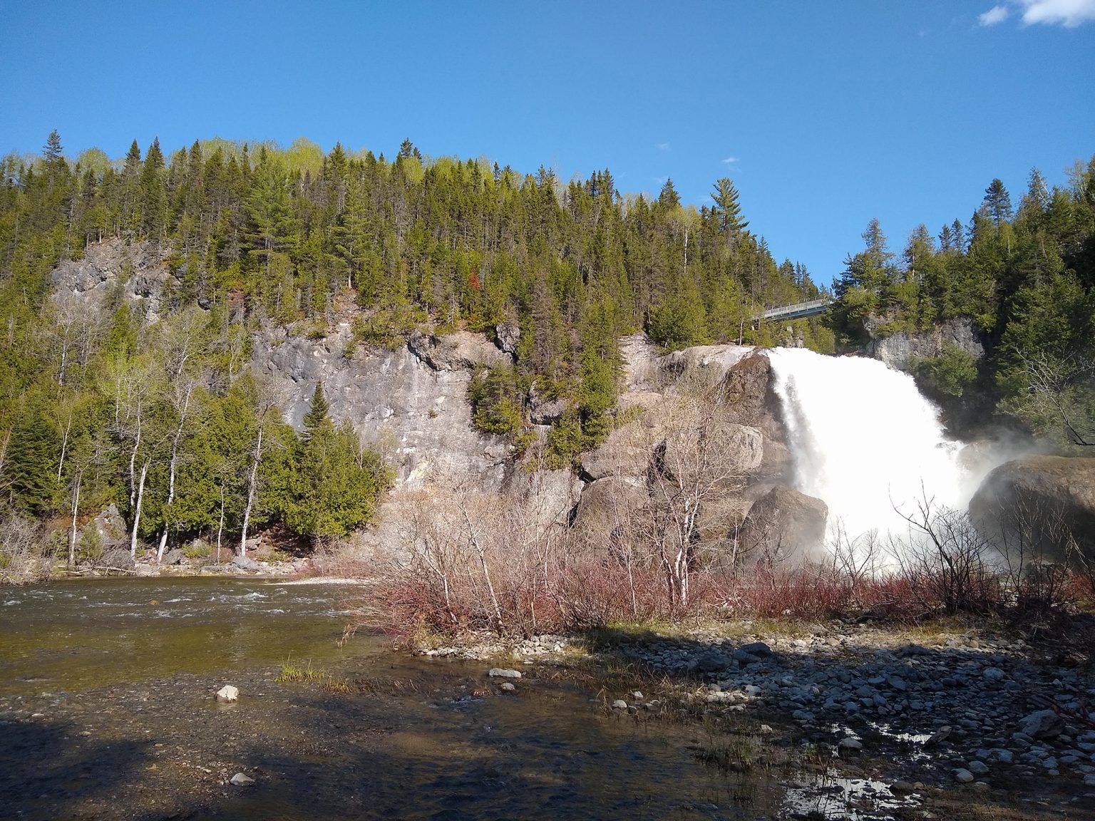 Chute Neigette SaintAnacletdeLessard FQME Fédération Québecoise de Montagne et d'Escalade